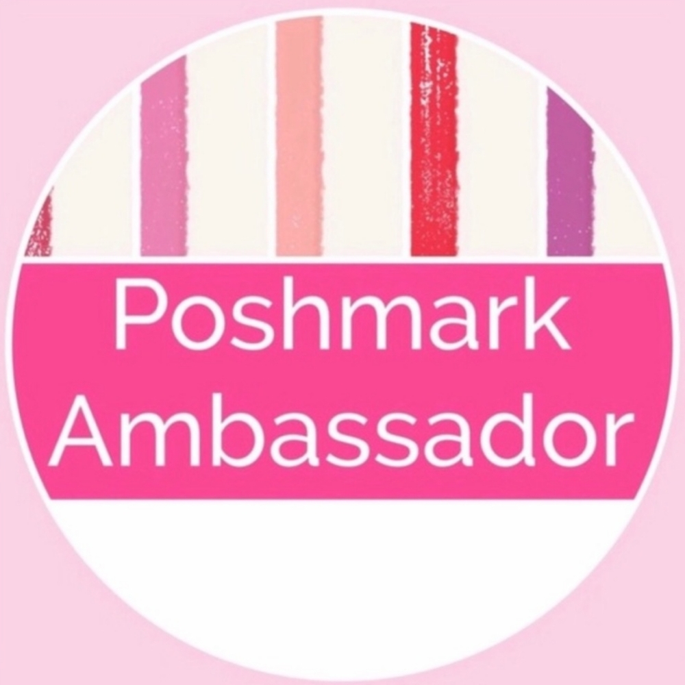 I'm a poshmark ambassador!